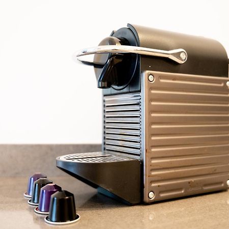 Citylife-Fiera Nuovo Apt Con Wifi & Netflix ミラノ エクステリア 写真